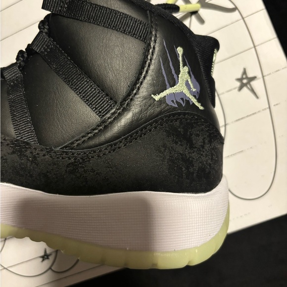 Air Jordan 11 “Sneaker School” (Unreleased) Release Date: Oct. 4 2025 - Picture 1 of 4
